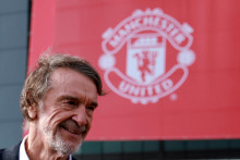 Siedmy najbohat&scaron;&iacute; muž Veľkej Brit&aacute;nie a spolumajiteľ futbalov&eacute;ho klubu Manchester United Sir Jim Ratcliffe. FOTO: REUTERS