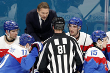 Tr&eacute;ner slovensk&eacute;ho t&iacute;mu Vladim&iacute;r Orszagh. FOTO: Reuters