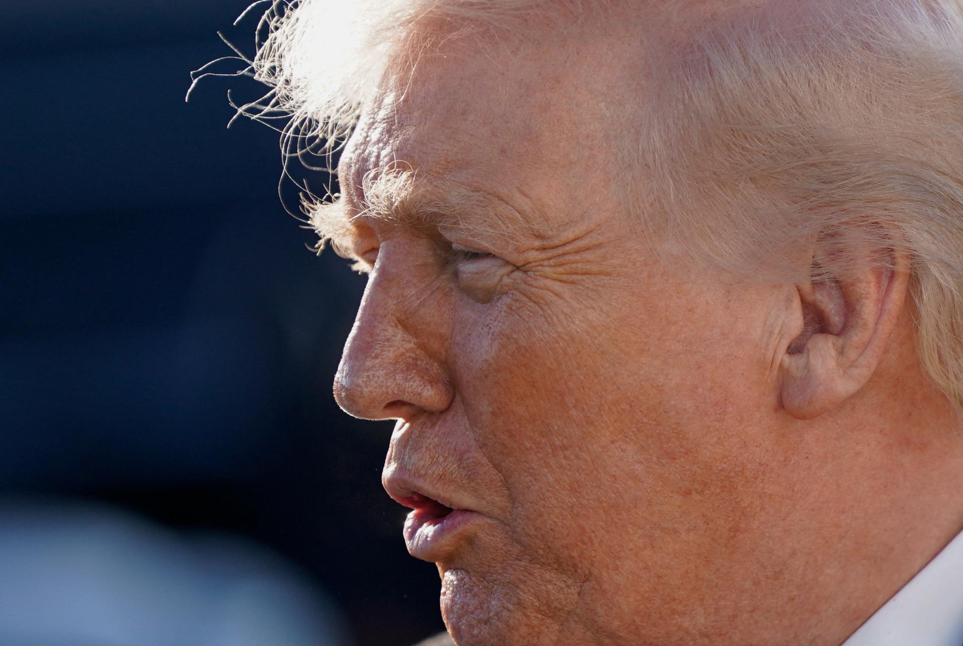 Trump v decembri povedal, že by podporil izraelsk&eacute; &uacute;toky na Ir&aacute;n, tvrdia zdroje pre CBS