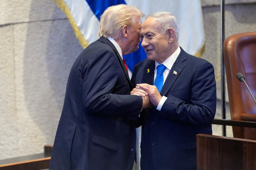Americk&yacute; prezident Donald Trump a izraelsk&yacute; premi&eacute;r Benjamin Netanjahu. FOTO: REUTERS