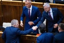&Scaron;&eacute;f Smeru Tibora Ga&scaron;para pasoval za jedn&eacute;ho z najv&yacute;znamnej&scaron;&iacute;ch členov jeho strany. FOTO: TASR/J.Kotian