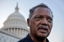 Americk&yacute; černo&scaron;sk&yacute; baptistick&yacute; pastor a bojovn&iacute;k za občianske pr&aacute;va Jesse Jackson. FOTO: Reuters
