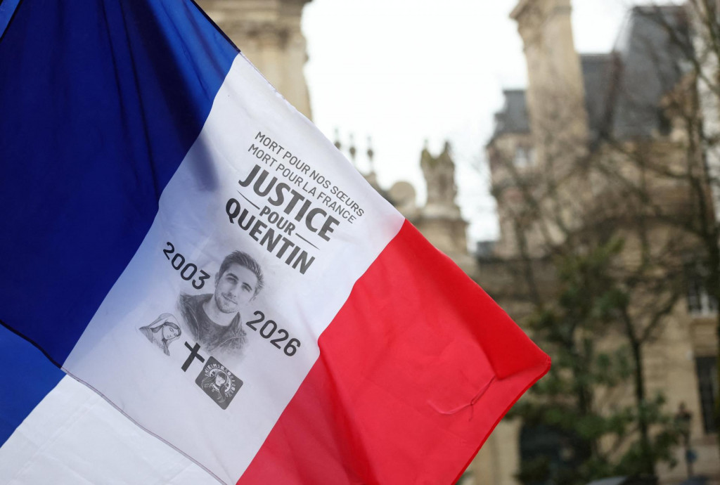 Zdroj bl&iacute;zky vy&scaron;etrovaniu uviedol, že medzi zadržan&yacute;mi je aj asistent poslanca parlamentu z radik&aacute;lne ľavicovej strany Nezlomn&eacute; Franc&uacute;zsko. FOTO: REUTERS