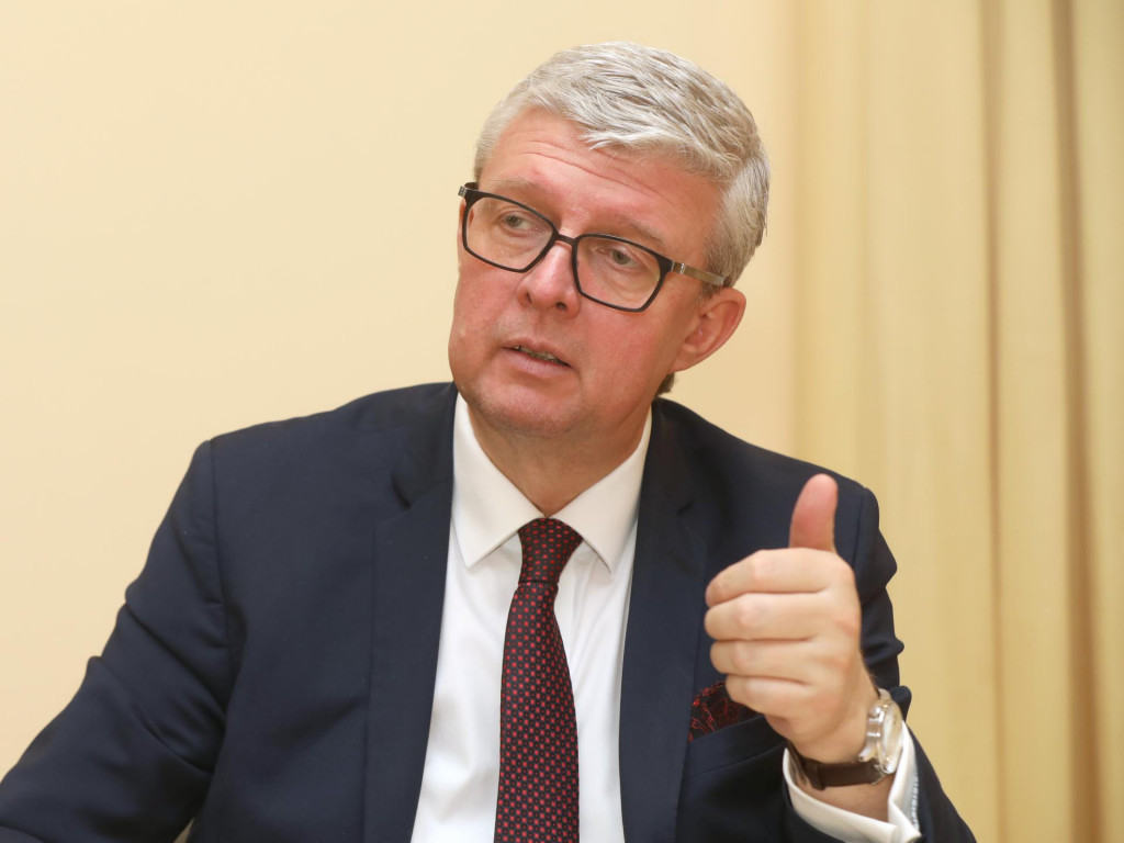 Karel Havl&iacute;ček - 1. podpredseda vl&aacute;dy ČR a minister priemyslu a obchodu. FOTO: HN/Peter Mayer