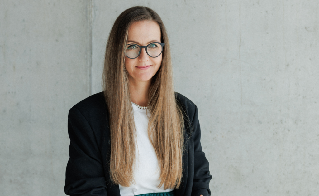 Zdenka Sol&iacute;k je lektorka a odborn&iacute;čka na v&yacute;živu​.​