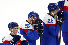 Martin Marinčin po prehre v z&aacute;pase o 3. miesto s F&iacute;nskom na olympi&aacute;de v Mil&aacute;ne. FOTO: Reuters