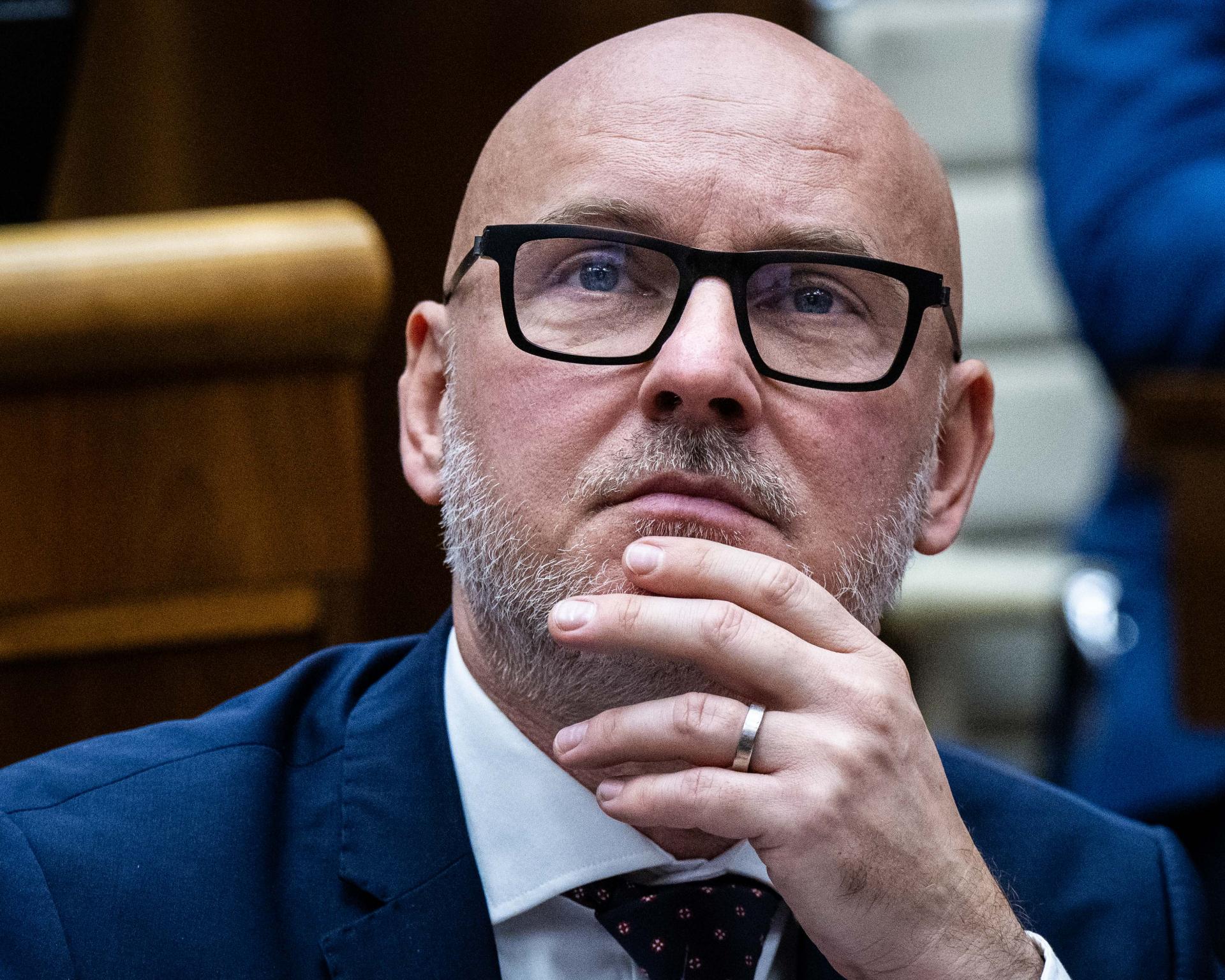 Fico ide zo Slovenska urobiť poslušnú guberniu Ruska, reaguje SaS na premiérove kroky