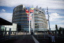 Europarlament pozastavil implement&aacute;ciu obchodnej dohody medzi USA a Eur&oacute;pskou &uacute;niou. FOTO: Reuters