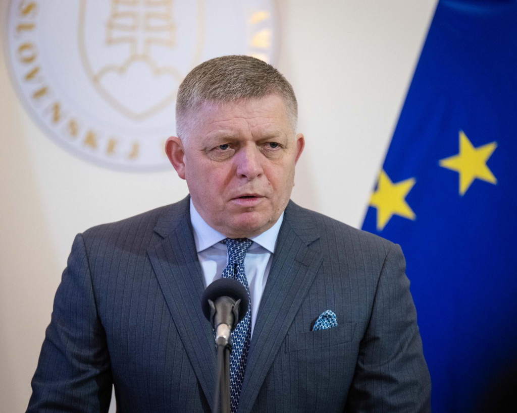 Na sn&iacute;mke predseda vl&aacute;dy Robert Fico.

FOTO: TASR/ J. Kotian