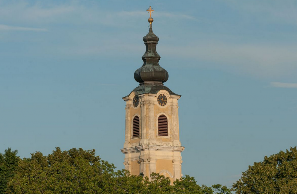 R&iacute;mskokatol&iacute;cky kostol v obci B&aacute;č v okrese Dunajsk&aacute; Streda. FOTO: obecbac.sk