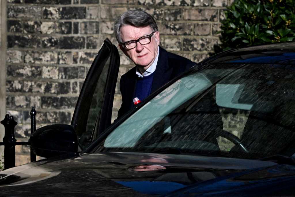 B&yacute;val&yacute; britsk&yacute; minister a niekdaj&scaron;&iacute; veľvyslanec v Spojen&yacute;ch &scaron;t&aacute;toch Peter Mandelson. FOTO: Reuters