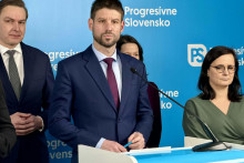 Poslanci Progres&iacute;vneho Slovenska. FOTO: HN/Akos Cs&eacute;pl&ouml;
