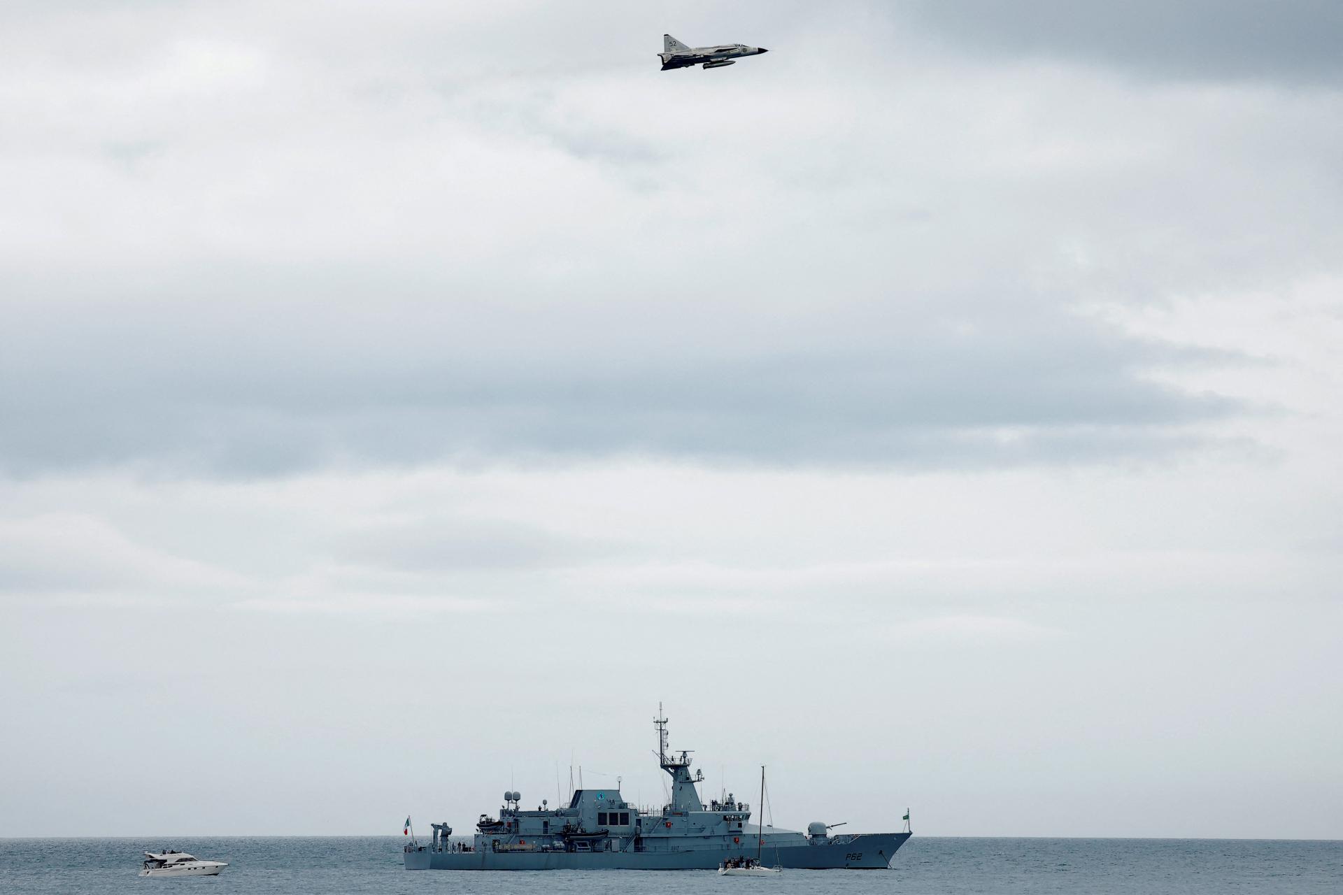 Vojensky neutr&aacute;lne &Iacute;rsko po n&aacute;raste hrozieb na mori zvažuje už&scaron;iu spolupr&aacute;cu s členmi NATO