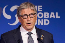 Bill Gates hovor&iacute; počas koferencie v New Yorku. FOTO: TASR/AP