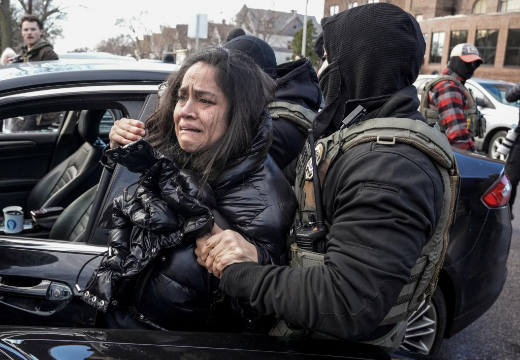 Agenti ICE v Minneapolise. FOTO: Reuters