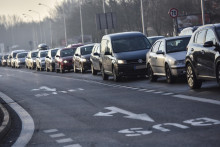 Zelen&aacute; vlna STVR aktualizuje zdržanie na diaľnici D2. FOTO: TASR/Pavol Zachar