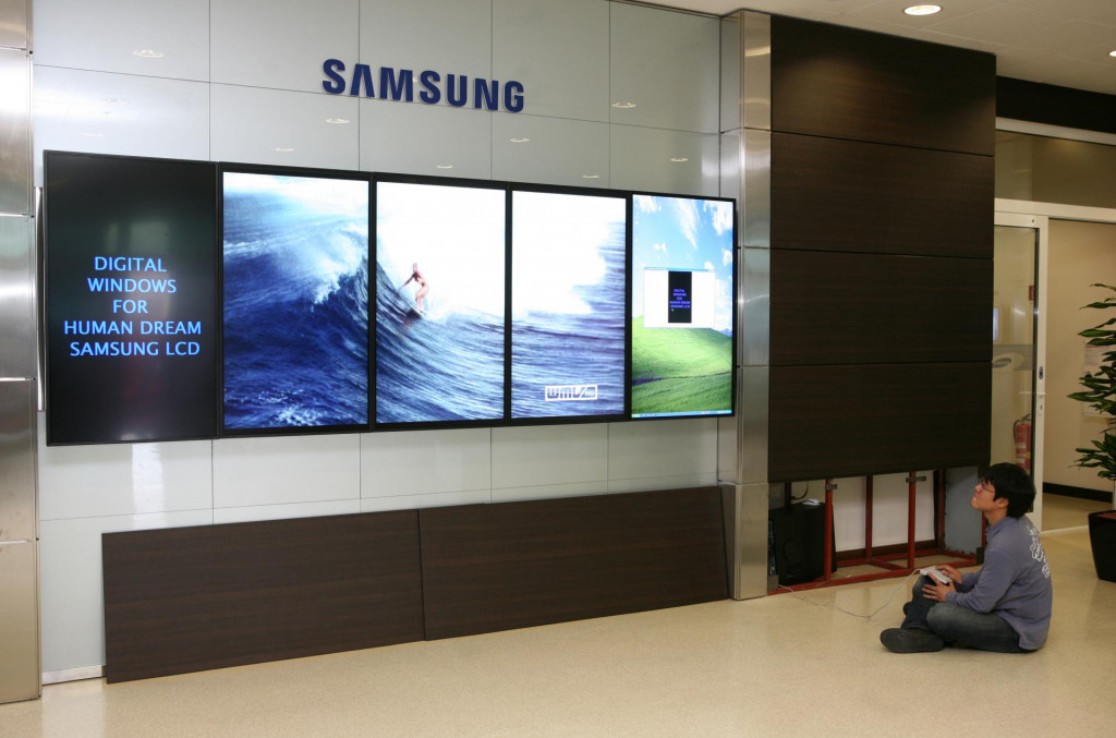 Samsung prev&aacute;dzkoval v&yacute;robn&yacute; z&aacute;vod aj vo Voderadoch v rokoch 2008 až 2018. FOTO: HN/Peter Mayer