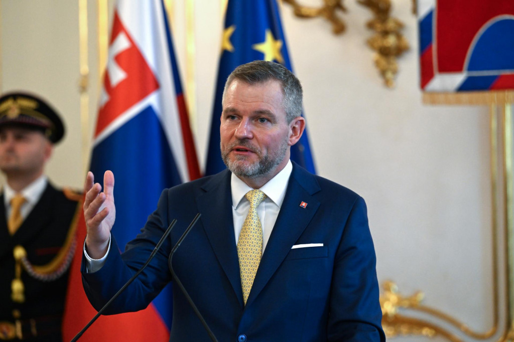 Na sn&iacute; mke prezident Peter Pellegrini. FOTO: TASR/Maro&scaron; Herc