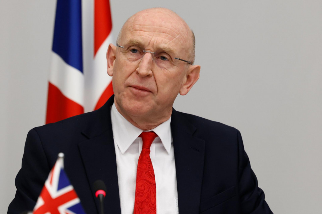Britsk&yacute; minister obrany John Healey. FOTO: TASR/AP
