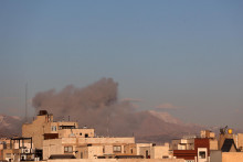 &Uacute;toky USA a Izraelu v Teher&aacute;ne. FOTO: Reuters