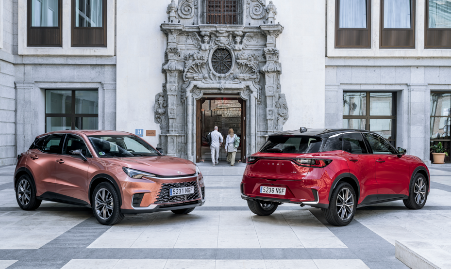 Pr&eacute;miovosť v kompaktnom balen&iacute;: Lexus LBX dostupnej&scaron;&iacute; než kedykoľvek predt&yacute;m