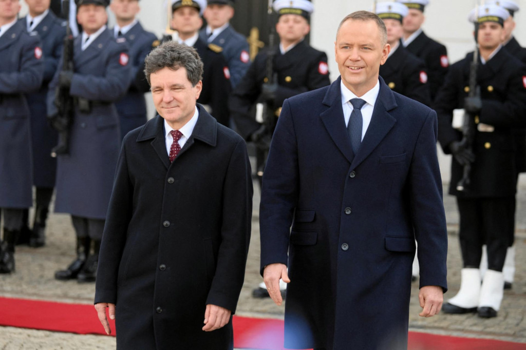Rumunsk&yacute; prezident a poľsk&yacute; prezident. FOTO: REUTERS