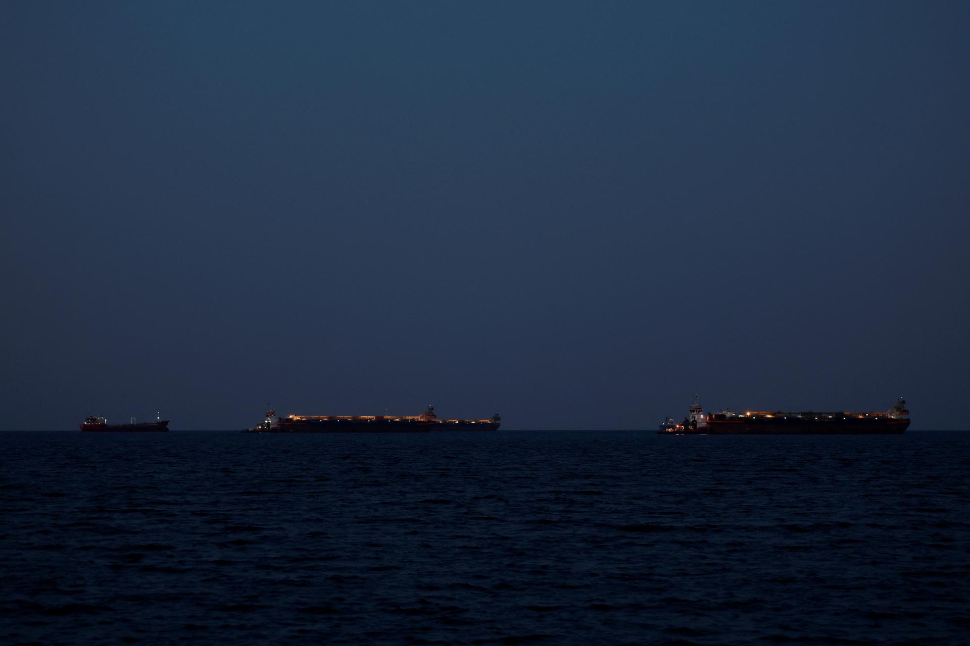 Spojené štáty zničili 16 iránskych mínonosných lodí, hlási americká armáda