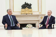 Na sn&iacute;mke maďarsk&yacute; premi&eacute;r Viktor Orb&aacute;n a rusk&yacute; prezident Vladimir Putin. FOTO: Reuters