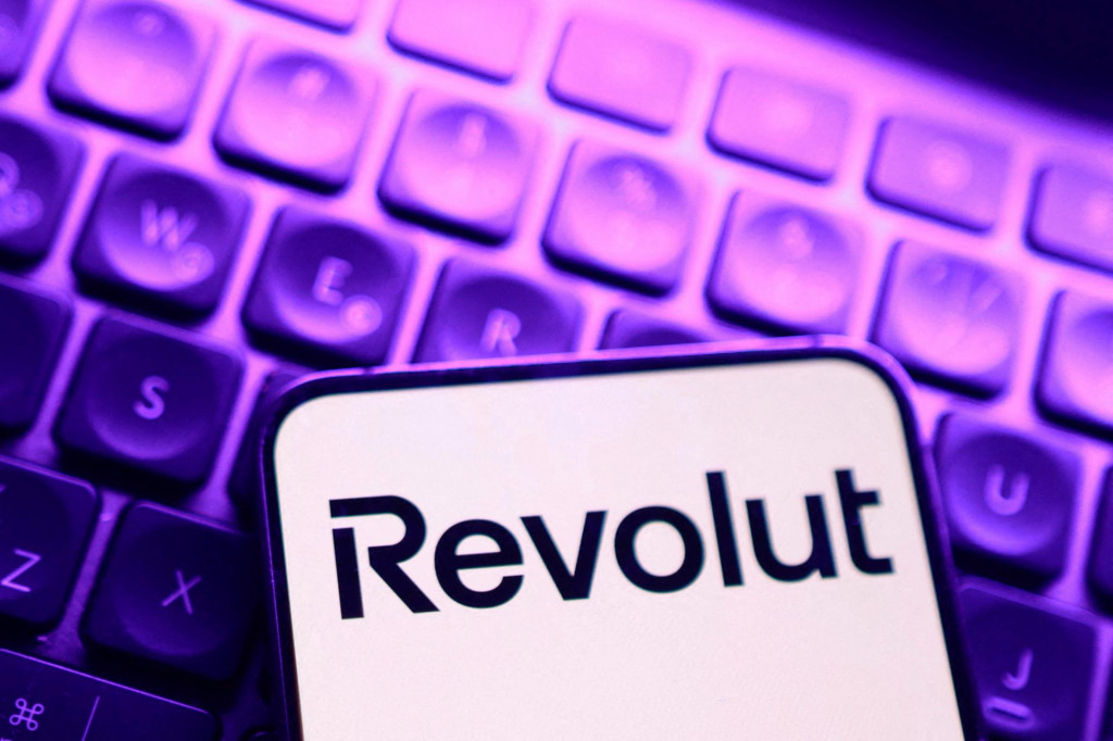 Revolut s&iacute;dli v Lond&yacute;ne a m&aacute; hodnotu 75 mili&aacute;rd dol&aacute;rov (64.9 miliardy eur). FOTO: Reuters