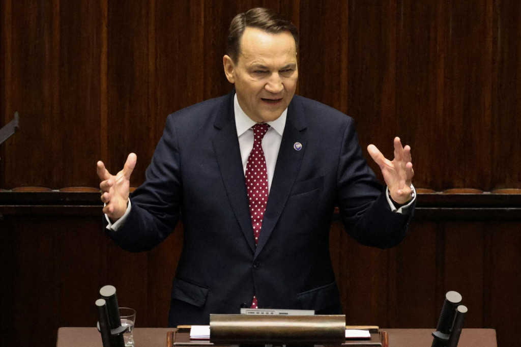 Poľsk&yacute; minister zahraničn&yacute;ch vec&iacute; Radoslaw Sikorski. FOTO: Reuters