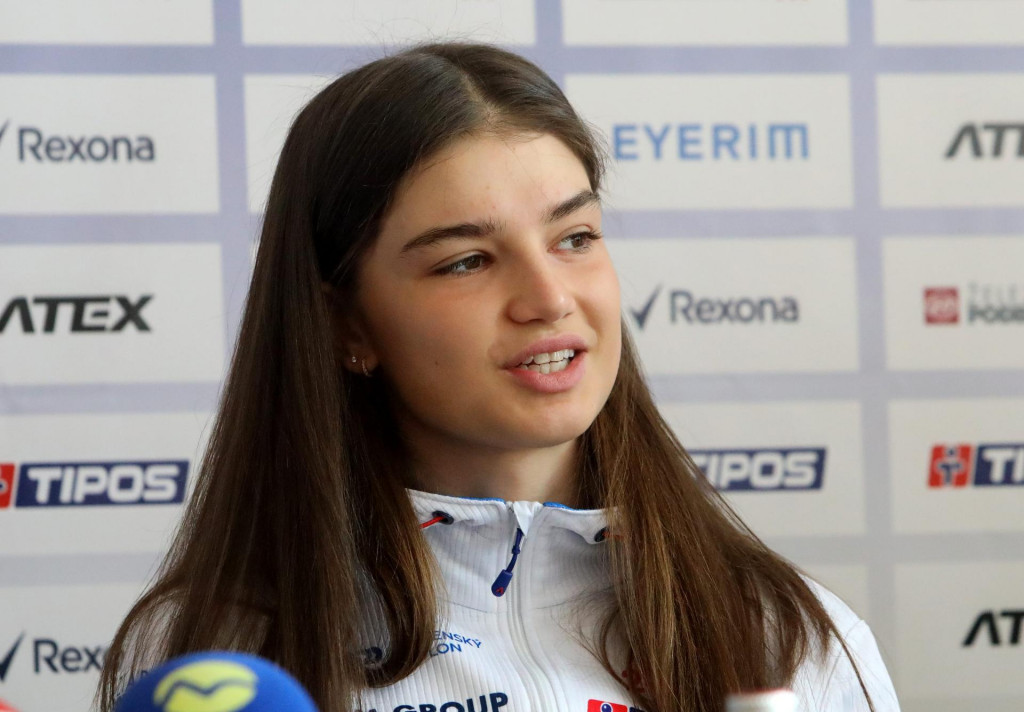 Dvojn&aacute;sobn&aacute; majsterka sveta z Arberu Michaela Strakov&aacute;. FOTO: TASR/J. Kro&scaron;l&aacute;k