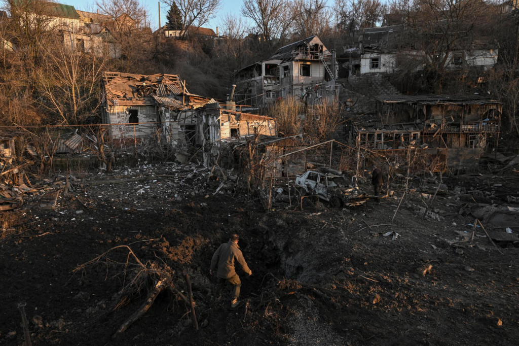 Podľa Ukrainskej Pravdy rusk&eacute; sily v stredu podnikli takmer 50 &uacute;tokov na tri okresy Dnepropetrovskej oblasti na juhu krajiny. FOTO: REUTERS
