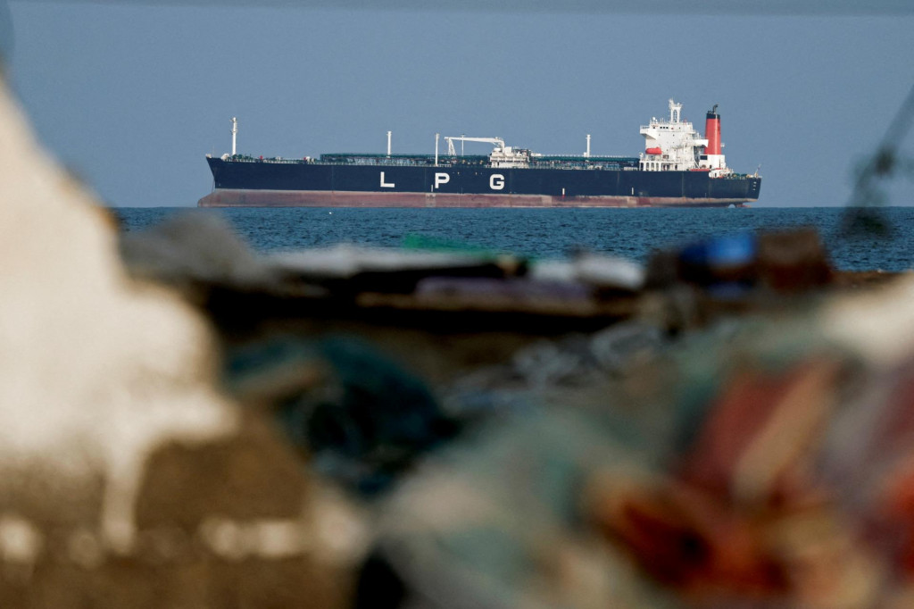 Konflikt prin&uacute;til QatarEnergy zastaviť prev&aacute;dzku v zariadeniach na skvapalnen&yacute; plyn, ktor&eacute; pokr&yacute;vaj&uacute; približne p&auml;tinu svetov&eacute;ho trhu. FOTO: REUTERS