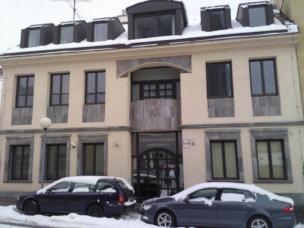Burza cenn&yacute;ch papierov v Bratislave. FOTO: Wikimedia