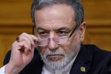 Ir&aacute;nsky minister zahraničn&yacute;ch vec&iacute; Abb&aacute;s Ar&aacute;kč&iacute;. FOTO: REUTERS