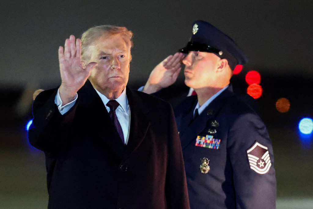 Donald Trump sa po Ir&aacute;ne chce zamerať na Kubu. FOTO: Reuters