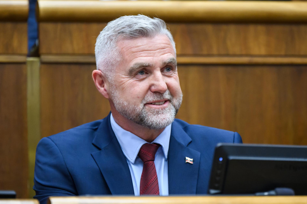 Podpredseda N&aacute;rodnej rady Tibor Ga&scaron;par. FOTO: TASR/Jaroslav Nov&aacute;k