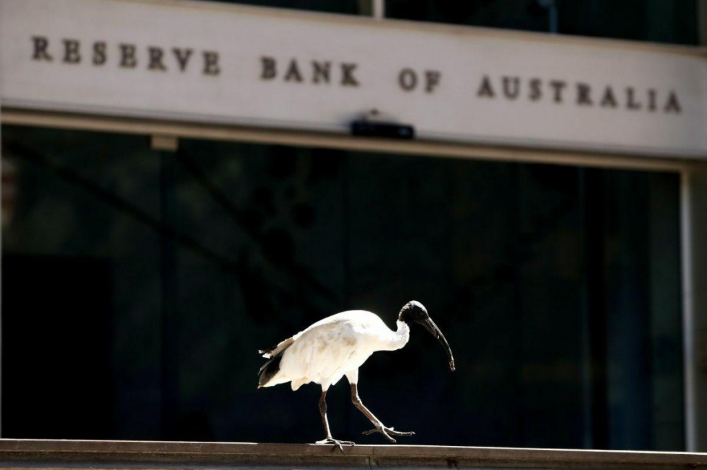 Rezervn&aacute; banka Austr&aacute;lie banka potvrdila svoj pr&iacute;sny pr&iacute;stup zameran&yacute; na stabiliz&aacute;ciu cien v krajine. FOTO: Reuters