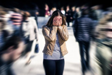 Si introvert a des&iacute;&scaron; sa pr&aacute;ce?