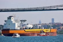 Ilustračn&aacute; fotografia. Ropn&yacute; tanker spoločnosti Rosnefť. FOTO: Reuters