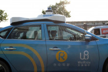 Auton&oacute;mne taxi č&iacute;nskej spoločnosti WeRide. FOTO: Reuters