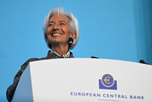 Prezidentka ECB Christine Lagardeov&aacute; na tlačovej konferencii banky vo Frankfurte nad Mohanom. FOTO: REUTERS