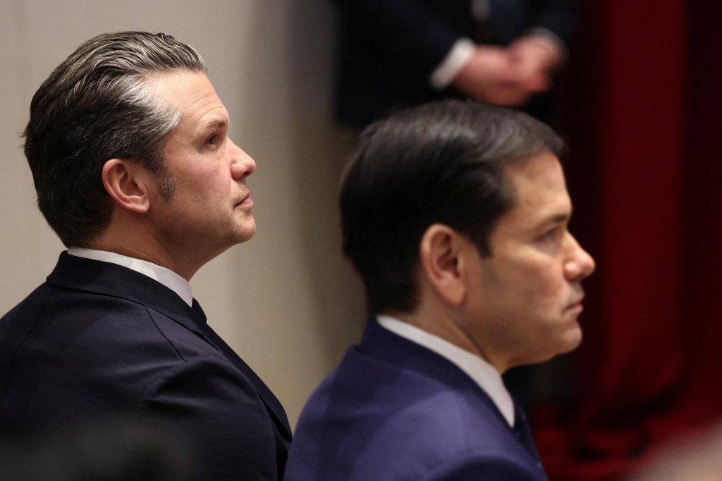 Marco Rubio a Pete Hegseth. FOTO: REUTERS