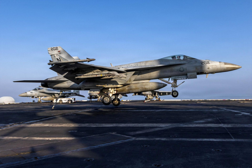 Ilustračn&aacute; fotografia. Lietadlo F/A-18E Super Hornet. FOTO: Reuters/Americk&eacute; n&aacute;morn&iacute;ctvo