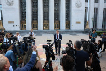 Americk&eacute; m&eacute;di&aacute; odmietli podp&iacute;sať nov&eacute; medi&aacute;lne pravidl&aacute;. FOTO: Reuters