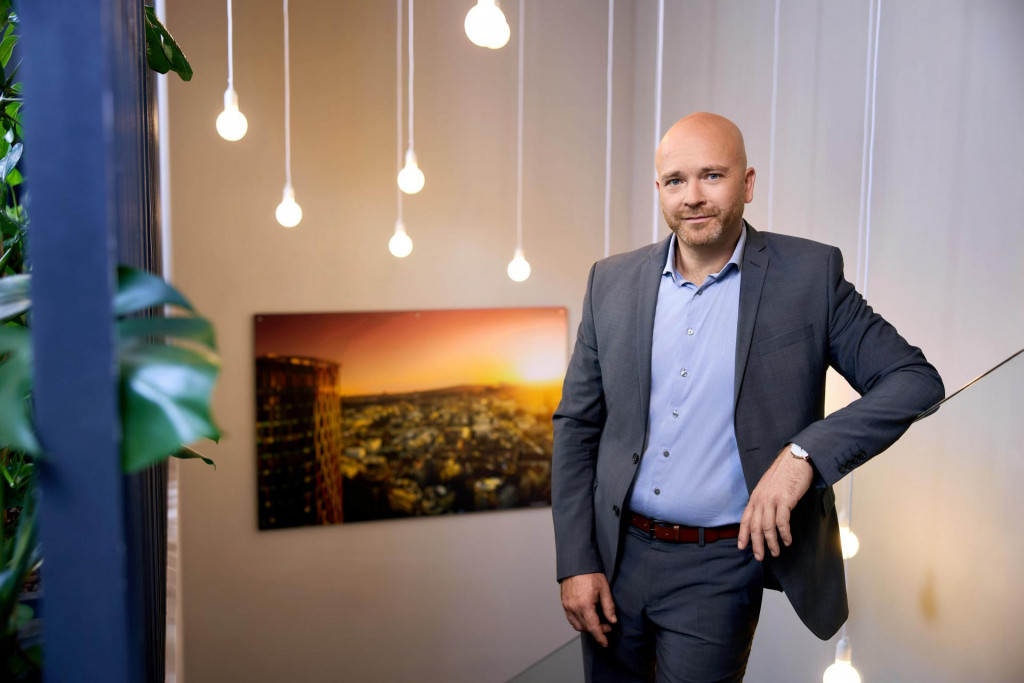 Peter Stopiak, riaditeľ externej komunik&aacute;cie vo V&Uacute;B banke