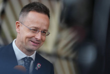 Maďarsk&yacute; minister zahraničn&yacute;ch vec&iacute; P&eacute;ter Szijj&aacute;rt&oacute;. FOTO: TASR/AP