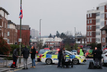 Britsk&yacute; denn&iacute;k The Guardian uviedol, že k podpaľačsk&eacute;mu &uacute;toku do&scaron;lo v lond&yacute;nskej &scaron;tvrti Golders Green a na hasen&iacute; sa podieľalo dovedna &scaron;esť hasičsk&yacute;ch vozidiel a 40 členov person&aacute;lu. FOTO: REUTERS