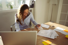 Fakt&uacute;ry sa po novom prenes&uacute; do online priestoru. FOTO: Dreamstime