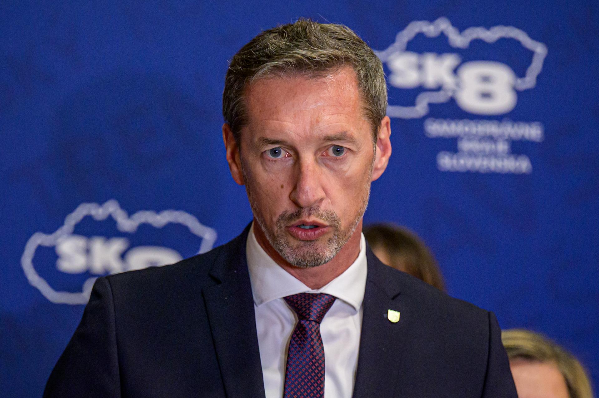 KDH žiada mimoriadny výbor na kontrolu SIS pre podozrenia zo zásahu do volieb